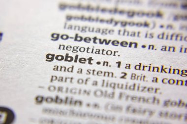 Sözlükteki sözcük veya tümcecik Kadehi.