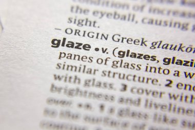 Sözlükteki sözcük veya tümcecik Sır.