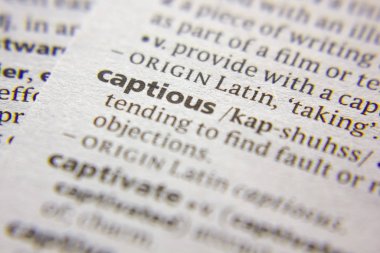 Sözlükte Sözcük veya tümcecik Kaptan.