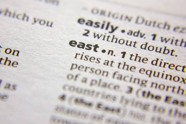 Sözlükte Sözcük veya doğu tümcesi.