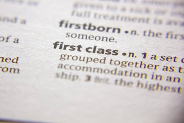 Sözlükte birinci sınıf Word veya tümcecik.