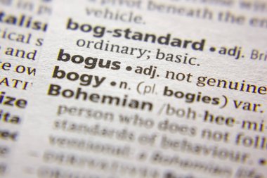 Sözlükte Kelime veya ifade Sahte.