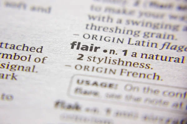 Sözlükte Sözcük veya tümcecik Flair.