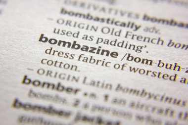 Kelime veya cümle Bombazine bir sözlük.