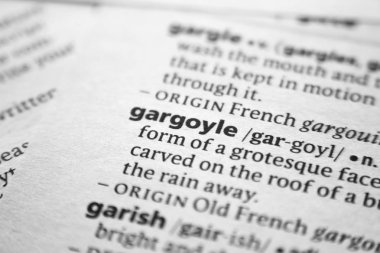 Sözlükte Gargoyle sözcüğü veya tümceciği.