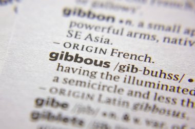 Sözlük bir kelime veya cümle gibbous.