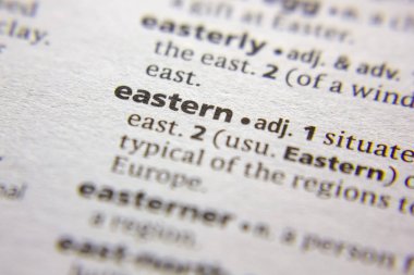 Sözlükte Sözcük veya Doğu tümcesi.