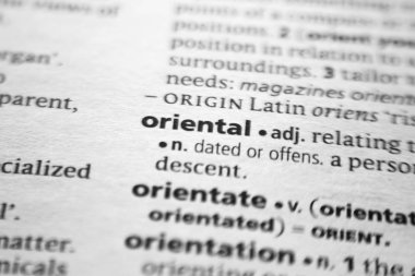 Sözlükte Oryantal sözcük veya tümcecik.