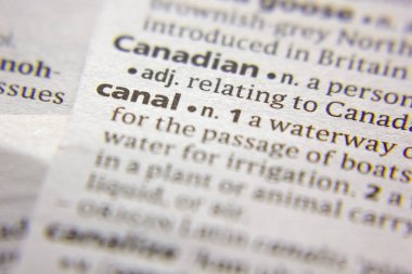 Sözlükte Sözcük veya tümcecik Kanal.