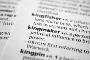 Sözlükte Sözcük veya tümcecik Kingmaker.