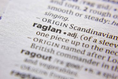 Sözlükte Kelime veya ifade Raglan.