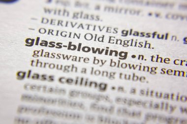 Kelime veya cümle cam-bir sözlük üfleme.