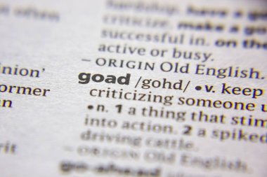 Sözlükteki sözcük veya tümcecik Goad.