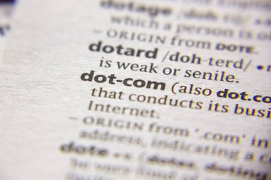 Sözlükteki sözcük veya tümcecik Dot-com.