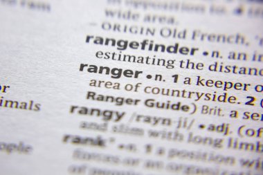 Sözlükte Sözcük veya tümcecik Ranger.