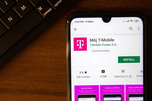 Ivanovsk, Russie - 07 juillet 2019 : Application Moj T-Mobile sur l'écran du smartphone ou de la tablette. — Photo