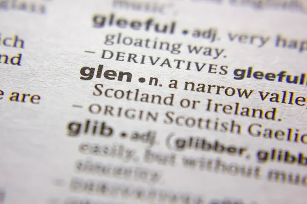 Sözlükte Glen sözcüğü veya tümceciği.