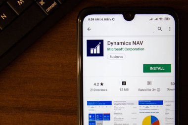 İvanovsk, Rusya-07 Temmuz 2019: akıllı telefon veya tablet ekranında Dynamics NAV uygulaması.