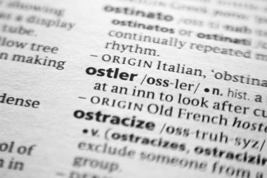 Kelime veya cümle Ostler bir sözlük.