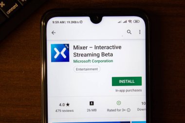Ivanovsk, Rusya - 07 Temmuz 2019: Mikser - Akıllı telefon veya tablet ekranında etkileşimli Beta uygulaması.