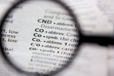 Sözlük içinde kelime veya cümle Co.