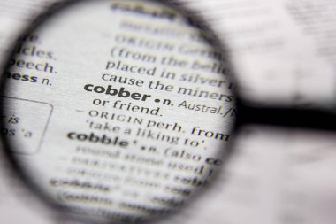 Kelime veya cümle Cobber bir sözlük.