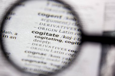 Kelime veya cümle Cogitate bir sözlük.