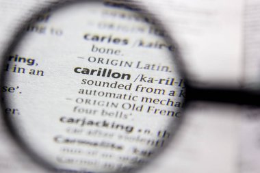 Kelime veya cümle Carillon bir sözlük.