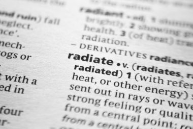 Kelime veya cümle bir sözlükte radyasyona.