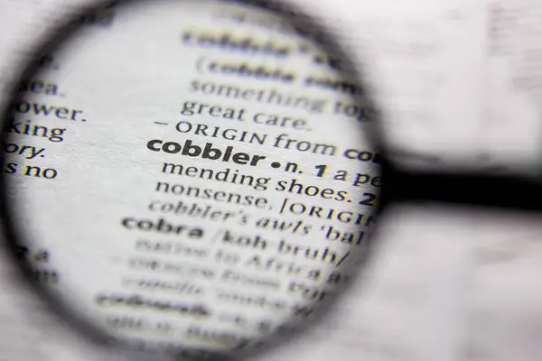 Palavra ou frase Cobbler em um dicionário . — Fotografia de Stock