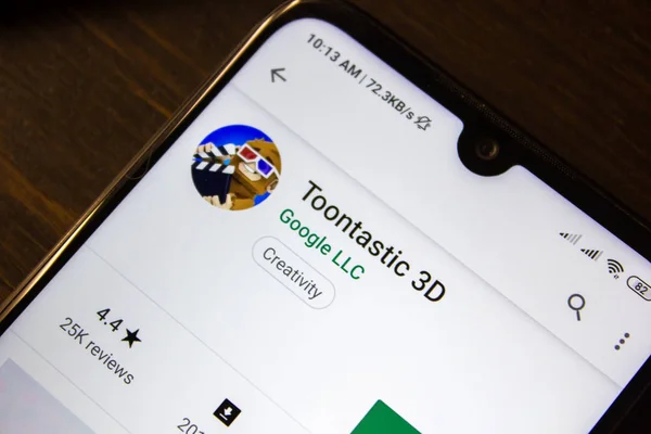 Iwanowsk, Russland - 21. Juli 2019: toontastische 3D-App auf dem Smartphone-Display — Stockbild Iwanowsk, Russland - 21. Juli 2019: toontastische 3D-App auf dem Smartphone-Display. — Stockfoto