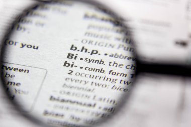 Sözlük içinde kelime veya cümle bı.