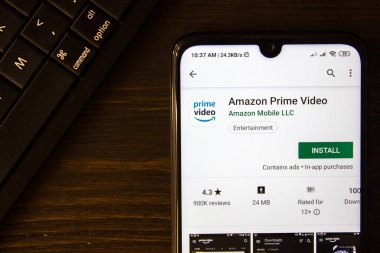 Ivanovsk, Rusya - 21 Temmuz 2019: Akıllı telefon ekranında Amazon Prime Video uygulaması.