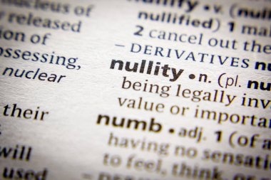 Sözlükteki sözcük veya tümcecik Nullity.