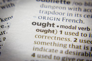 Sözlükte Ought sözcüğü veya tümceciği.