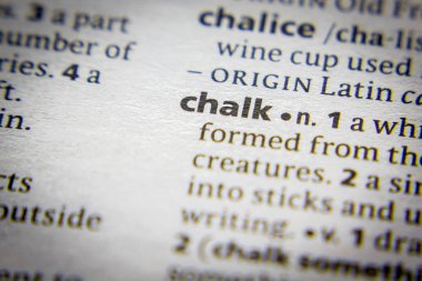 Sözlükte kelime veya tümleç Tebeşir.