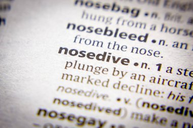 Sözlükte Nosedive sözcüğü veya tümceciği.