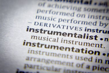 Sözlükte Sözcük veya tümcecik Instrumentalist.