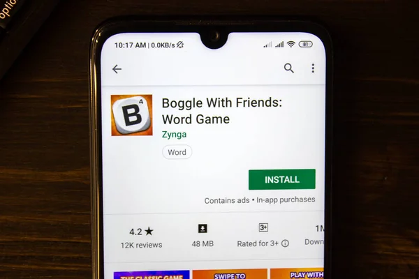 Ивановск, Россия - 21 июля 2019 года: приложение Boogle With Friends на дисплее смартфона . — стоковое фото