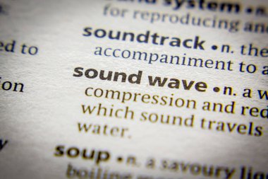 Sözlükteki sözcük veya tümcecik Ses dalgası.