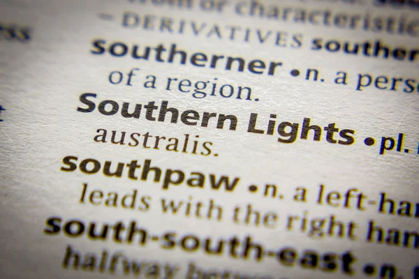 Λέξη ή φράση νότια φώτα σε ένα λεξικό. — Φωτογραφία Αρχείου