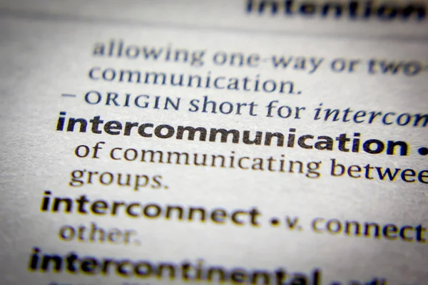 Palavra ou frase Intercomunicação em um dicionário . — Fotografia de Stock