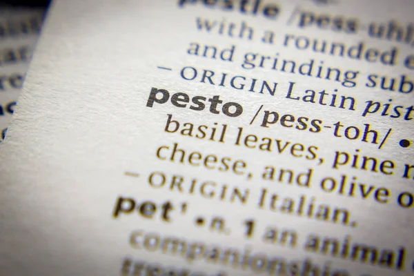 Sözlükte Kelime veya ifade Pesto.