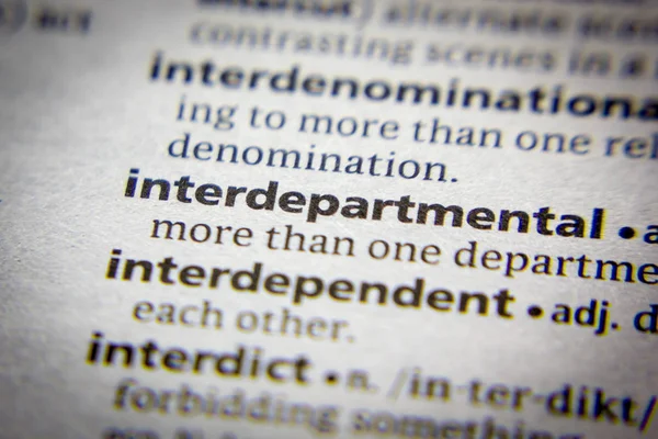 Palabra o frase Interdepartamental en un diccionario . — Foto de Stock