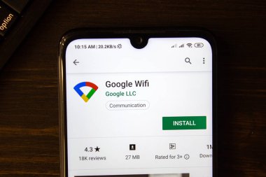 İvanovsk, Rusya-21 Temmuz 2019: Smartphone ekranında Google WiFi uygulaması.