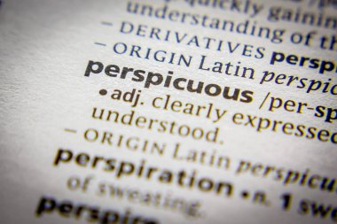 Sözlükte Göze çarpan sözcük veya tümcecik.