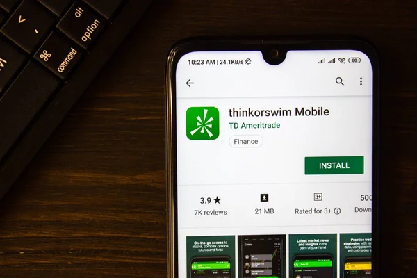 Ivanovsk, Russie - 21 juillet 2019 : Thinkorswim Application mobile sur l'écran du smartphone. — Photo