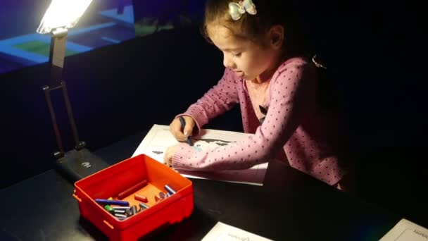 Footage Adorable Little Girl Drawing Home — Stock Video