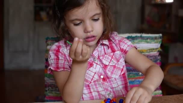 Material Archivo Adorable Niña Casa — Vídeo de stock