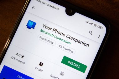 Ivanovsk, Rusya - 07 Temmuz 2019: Akıllı telefon veya tablet ekranında Telefon Arkadaşınız uygulaması